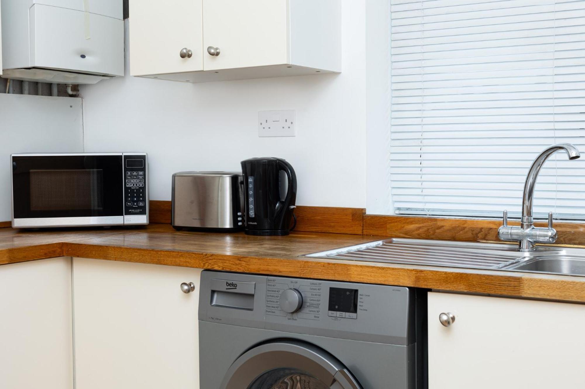 Bright Modern 1 Bedroom Flat, 5 Min To Vauxhall St Лондон Экстерьер фото